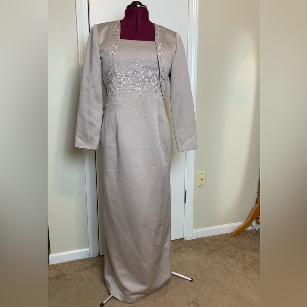 Like New Forever Yours 2 Pz Champagne Sequined Evening Ball Gown … - Picture 3 of 12